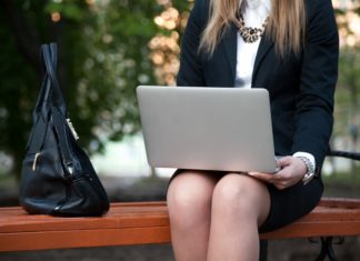 Erfolgsbausteine auf dem Weg zur Arbeit 4.0