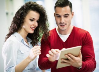 Warum uns die Digitalisierung zurück zum Menschen führt