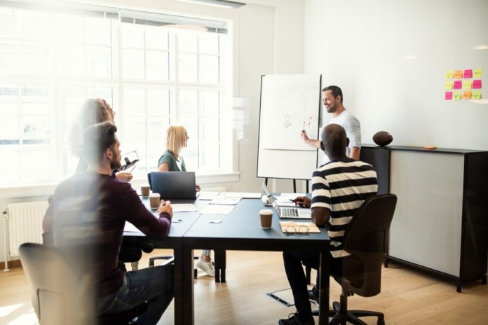 Wie agile Zusammenarbeit 4.0 gelingt Wie agile Zusammenarbeit 4.0 gelingt