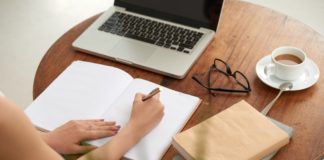 Bachelorarbeit schreiben lassen: wie man den Ghostwriter auswählt