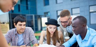 Strategieentwicklung in Krisen- und Marktumbruchzeiten – 10 praktische Tipps Strategieentwicklung in Krisen- und Marktumbruchzeiten