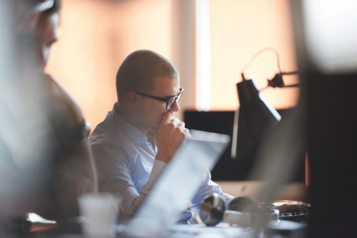 Mitarbeitern emotionalen Halt bieten Mitarbeitern emotionalen Halt bieten