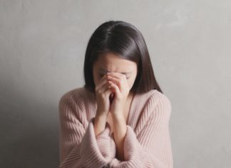 Psychische Erkrankungen bei Mitarbeitern erkennen und optimal im Unternehmen damit umgehen
