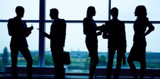 Mit einem Top-Service die Kunden emotional binden Mit einem Top-Service die Kunden emotional binden