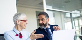 Top-Teams und Führungskräfte coachen und beraten Top-Teams und Führungskräfte coachen und beraten