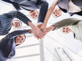 Zukunftsoptimismus: Der Anfang von allem Zukunftsoptimismus Der Anfang von allem